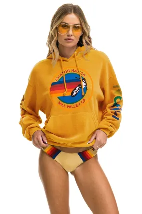 AVIATOR NATION MILL VALLEY RELAXED PULLOVER HOODIE - GOLD