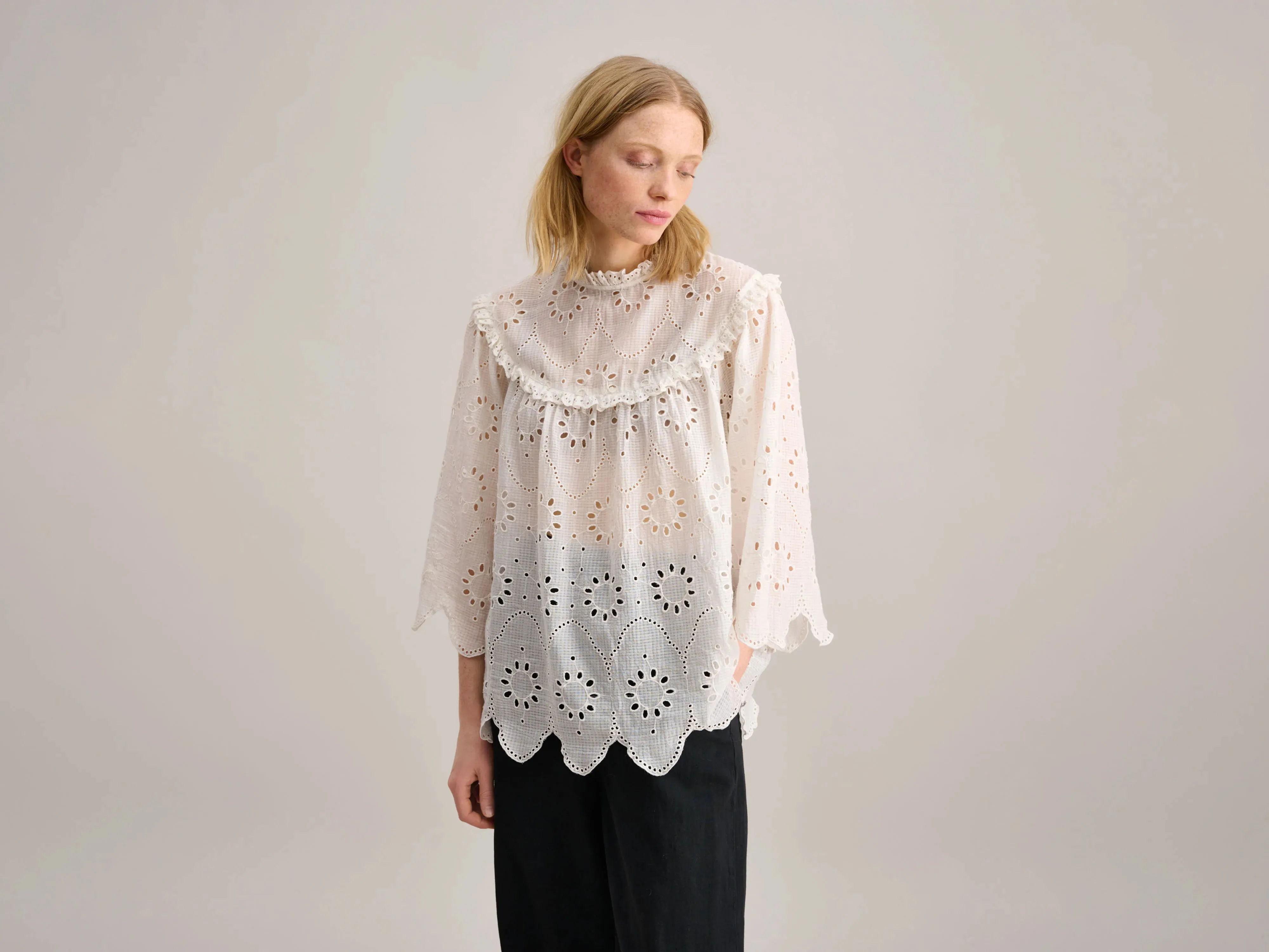 Calais Blouse (232 / W / NATURAL)