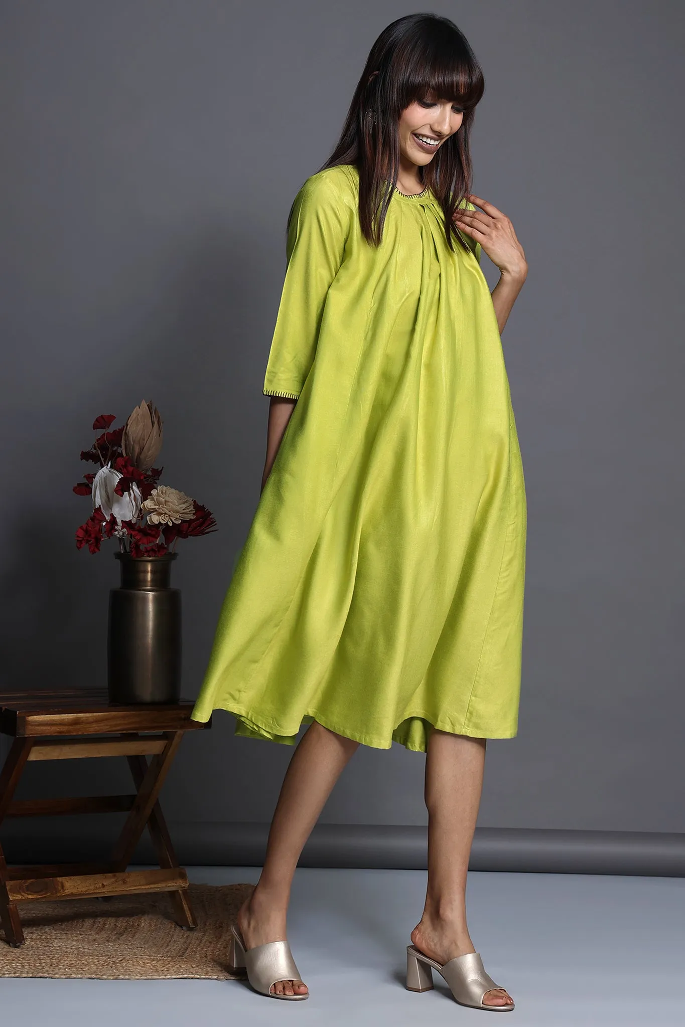 crew neck silk pleated dress - glinting lime & silk radiance