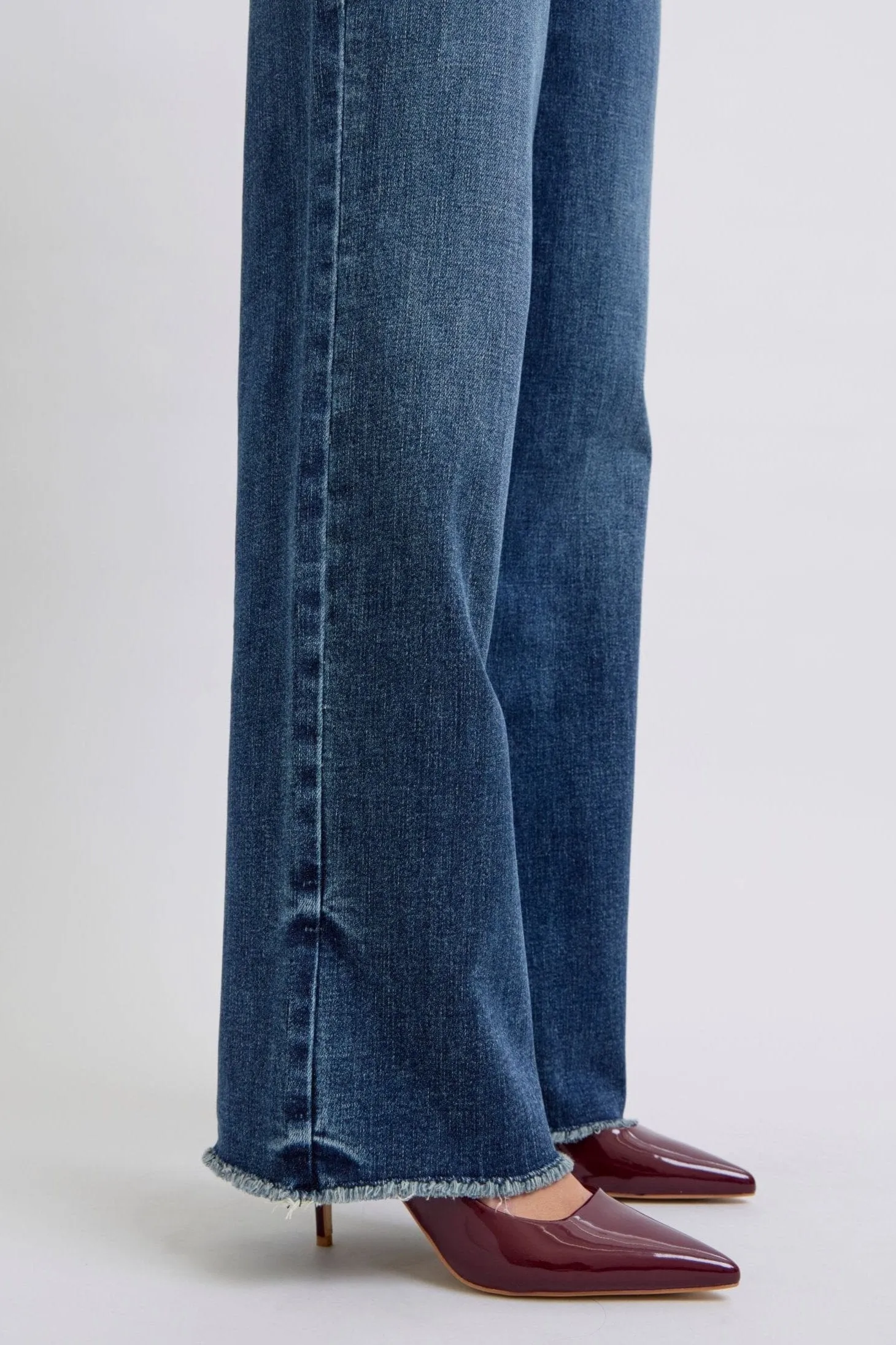 Judy Blue Mid Rise Wide Leg Tinted Classic Jeans