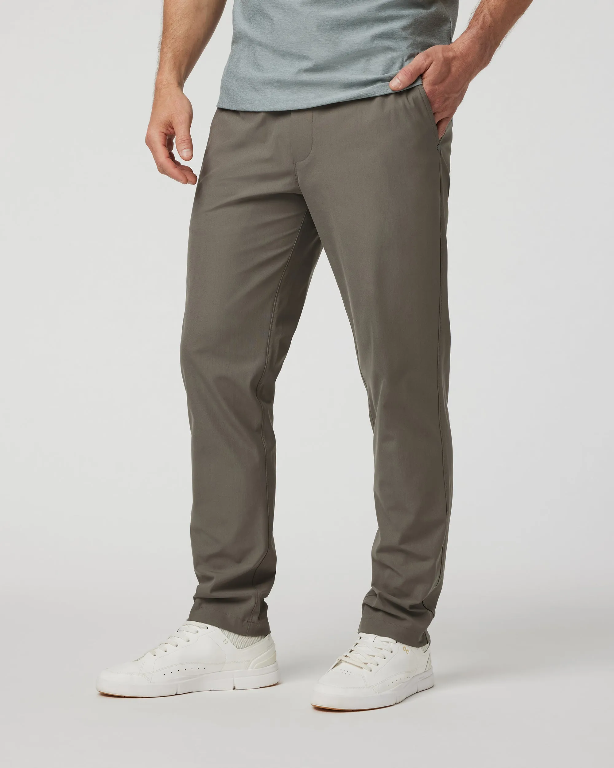 VUORI Meta Elastic Waist Pant - COCOA